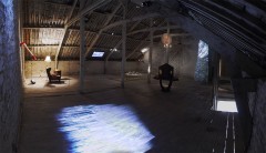 Vue panoramique de l'exposition l'âge de faire à l'écurie, juin 2014 Vue panoramique de l'exposition l'âge de faire à l'écurie